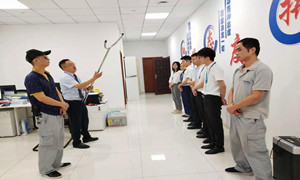光谷店“防盜搶、保安全”應(yīng)急預(yù)案演練及培訓(xùn)圓滿開展
